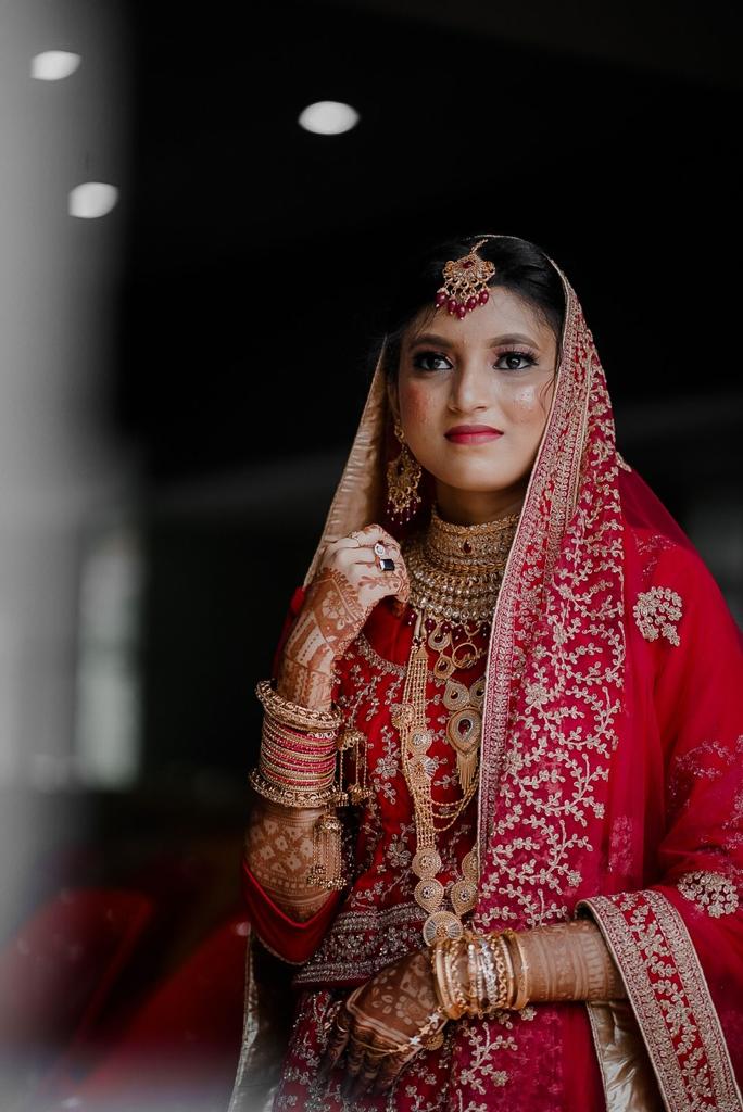 LIGIS FAMILY SALON AND MAKEUP STUDIO KONDOTTY